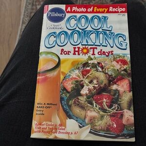 Pillsbury Cool Cooking for Hot Days Cookbook